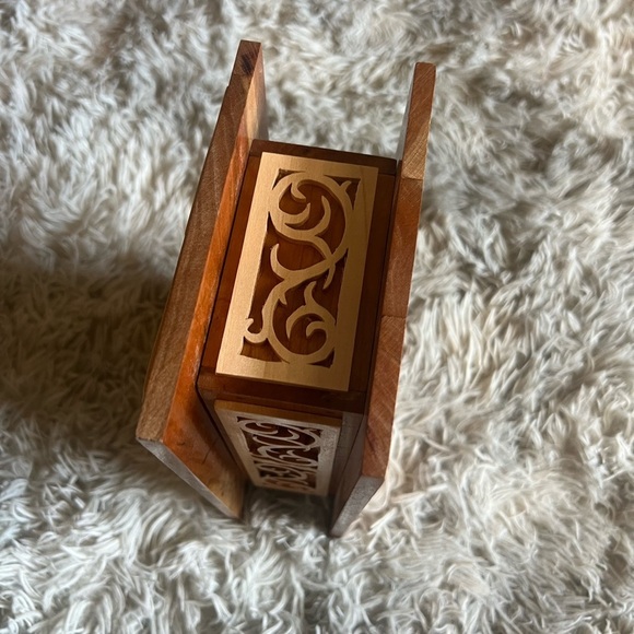 NWOT Handmade jewelry box with removable inner compartments - Picture 4 of 5